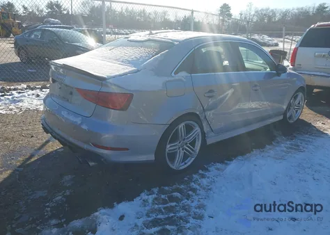 2015 Audi A3 2.0T Premium z USA, uszkodzony, nr VIN WAUKFGFF0F1052644